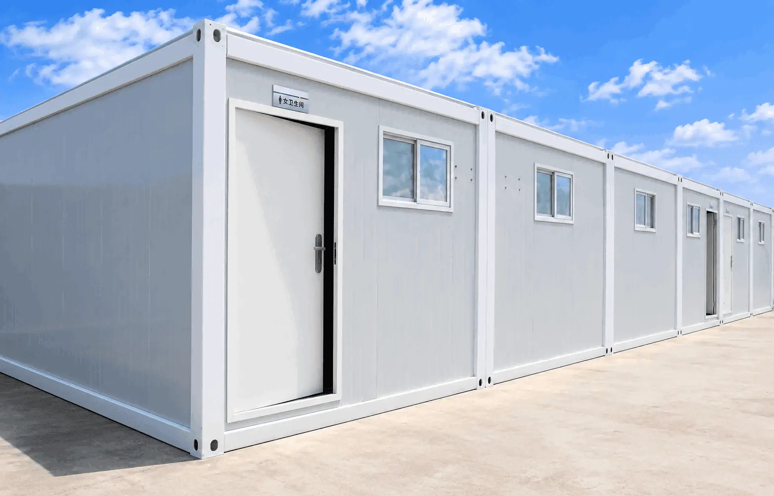 How Should a Flat Pack Container Be Configured for Different Project Needs?