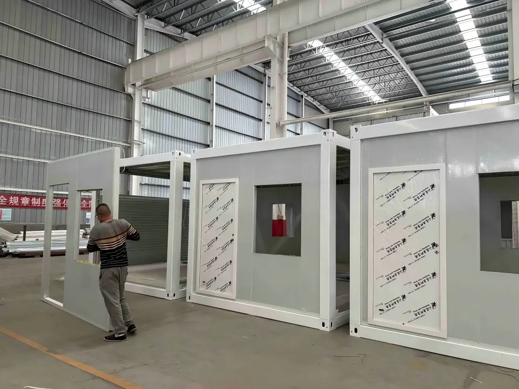 Can a Z-Type Foldable Container House Reduce Shipping Costs for Bulk Orders?